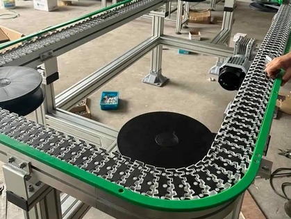  柔性鏈輸送線的優(yōu)點(diǎn)有哪些？